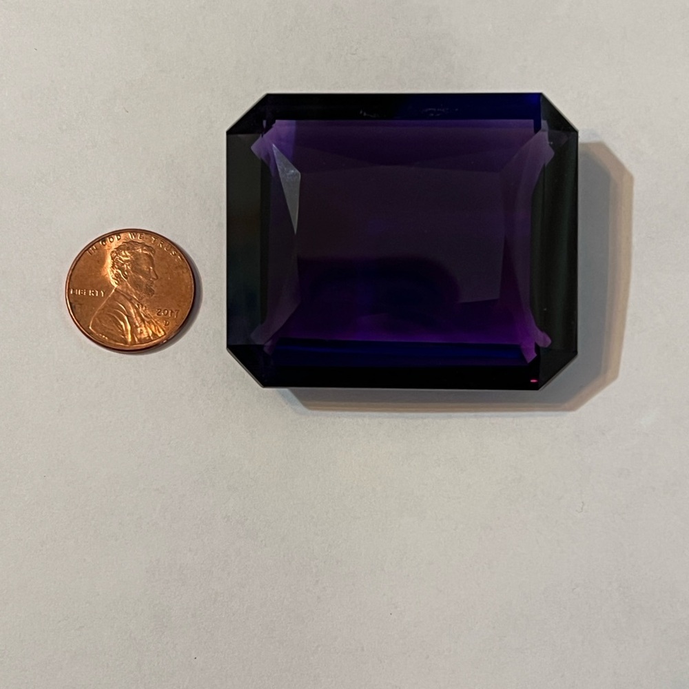 Elegant Deep Purple Amethyst Gemstone!!! - Picture 2 of 3
